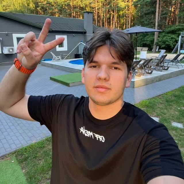 Vlad Kutsokon — Owner, AffMedia