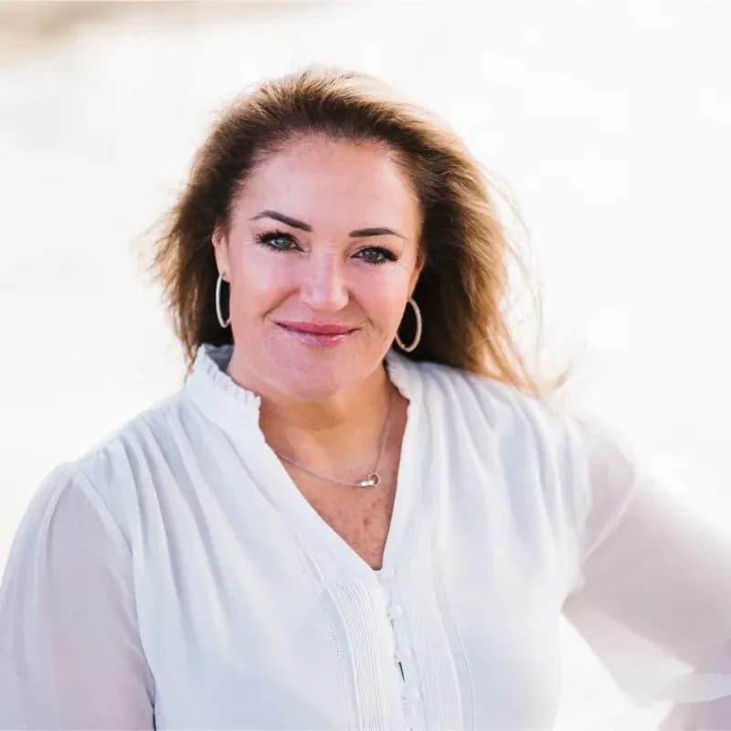 Paris Smith — Business Advisor, Independent Consultant