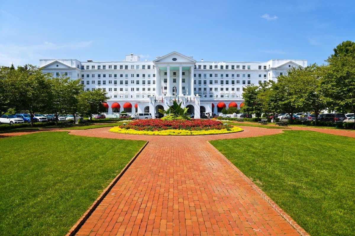 The Greenbrier's Showdown with Omni Over Casino Future