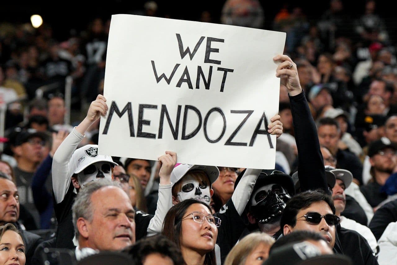 Kirk Cousins estabiliza a los Raiders mientras Fernando Mendoza se desarrolla