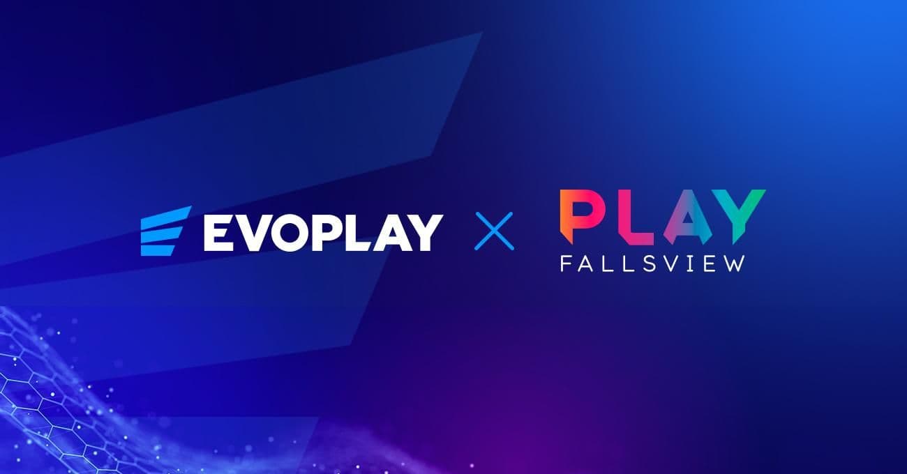 Logos de Evoplay y PlayFallsview sobre un fondo digital de casino que representa juegos en línea en Ontario.