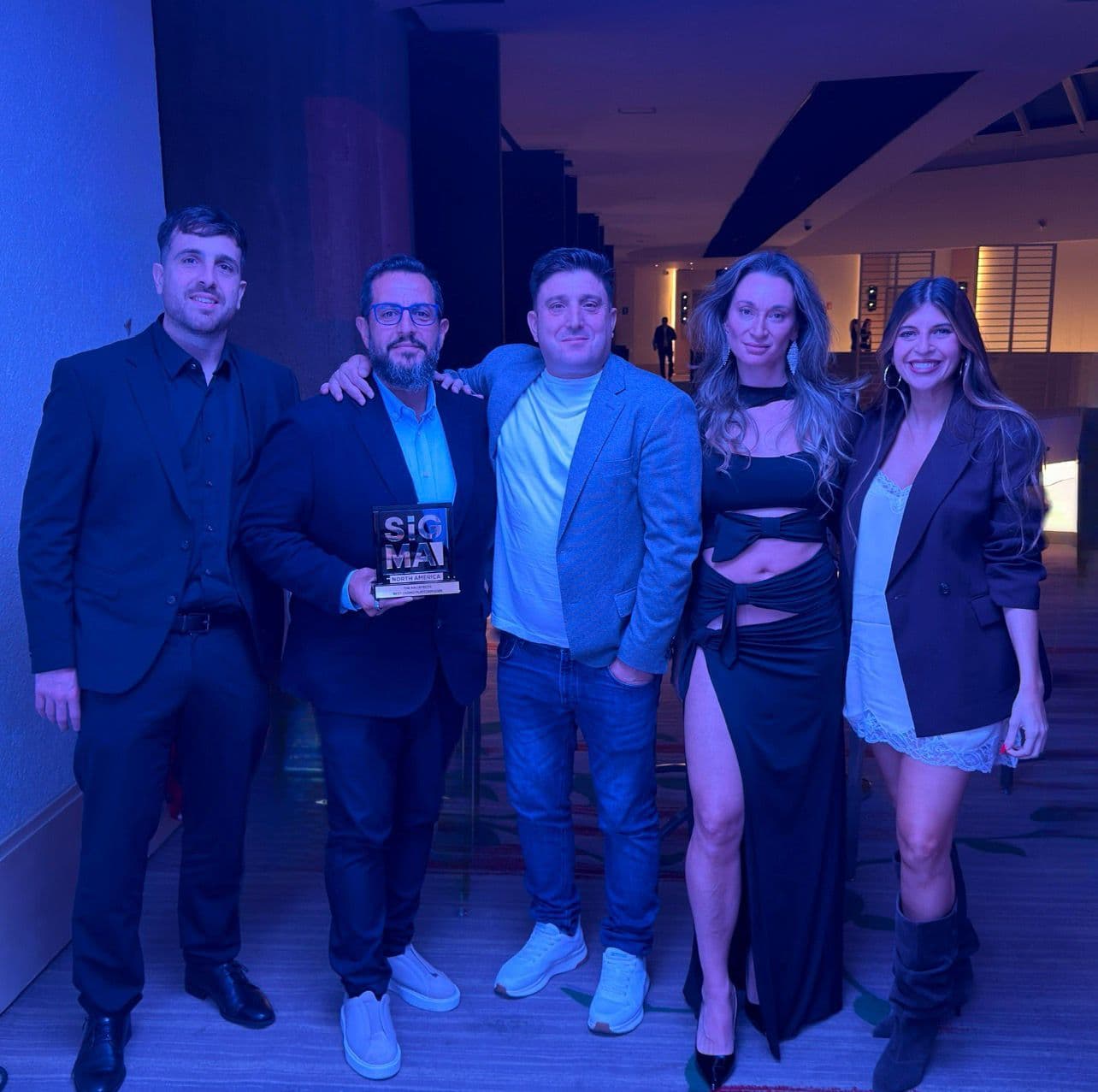 Blokotech recibiendo el premio a Mejor Plataforma de Casino en la ceremonia de SiGMA North America Awards 2026.