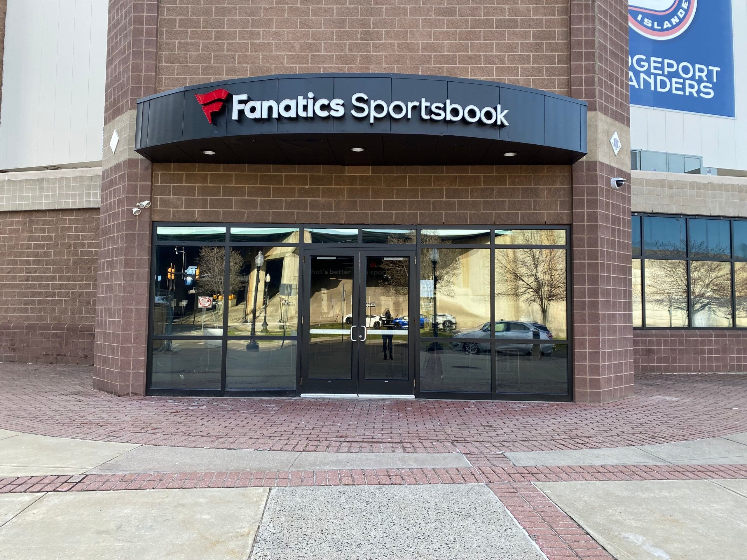 Fanatics CEO Michael Rubin announces a planned $800m–$1bn US gambling marketing budget for 2027 amid competition from DraftKings and FanDuel