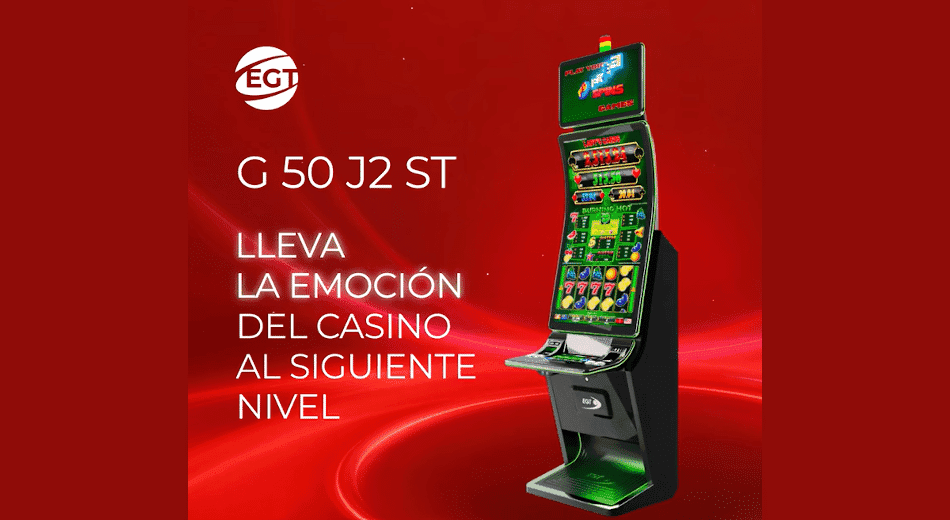 G-50 J2 St de EGT España con pantalla J-curva de 50 pulgadas y mueble Slant Top en sala presencial