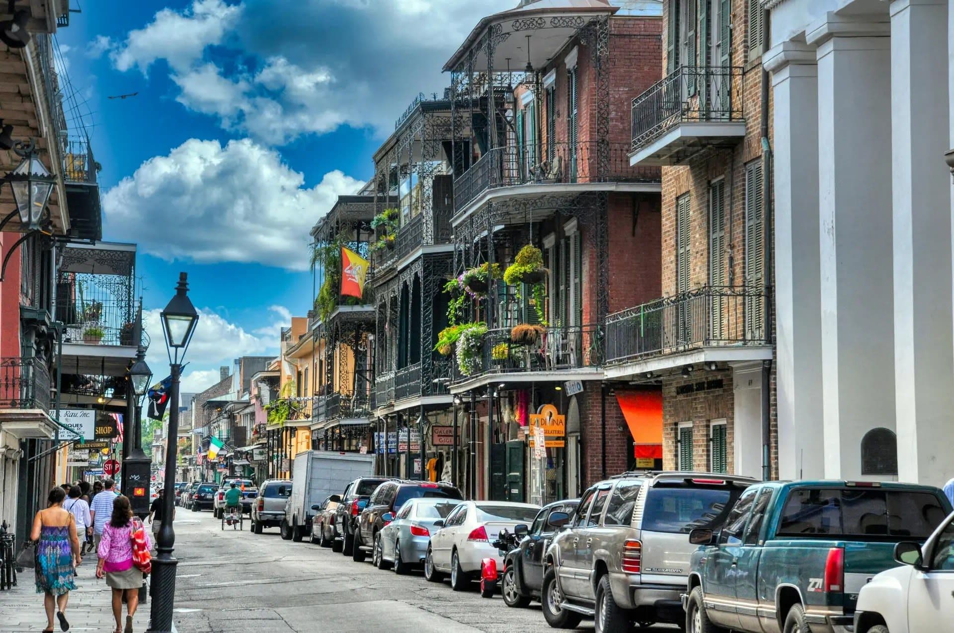 Louisiana extiende cuatro meses el permiso de DraftKings por IA y solvencia de accionistas
