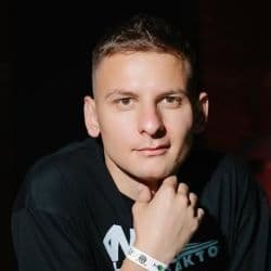 Aleksandr Shustoslav