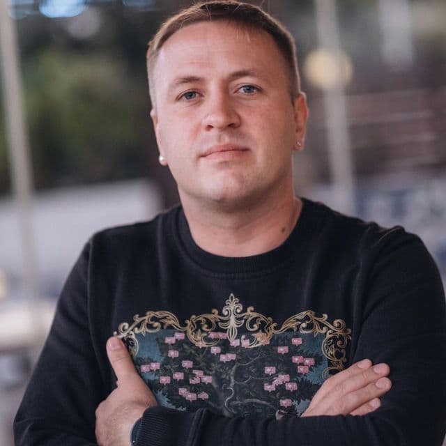 Alexander Fisunov — Owner, &Flint