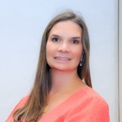 Ana Pamplona — Founder, Director, AMIG