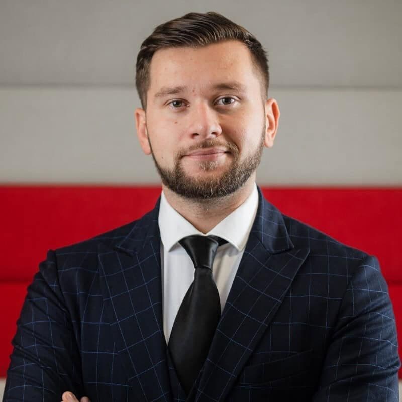 Elijah Ponomaref — Head of Sales, NDA