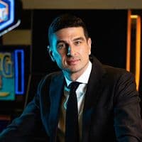 Kasra Ghaharian — Co-Founder, AiR Hub