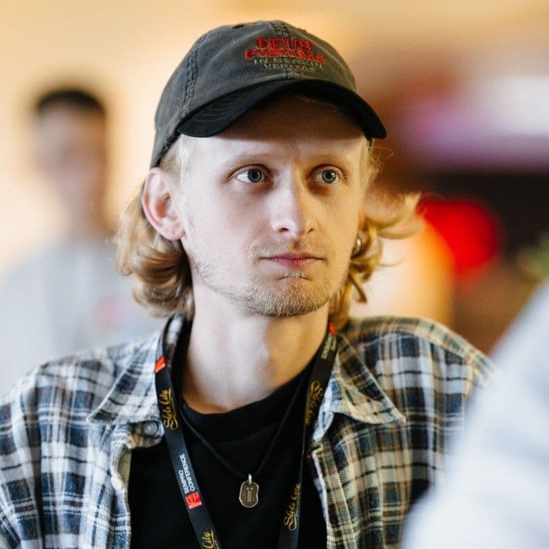 Taras Huz — Senior Public Relations Manager, UPSTARS