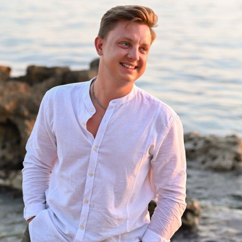 Yurii Verzykovski — Senior Affiliate Manager, 247Partners
