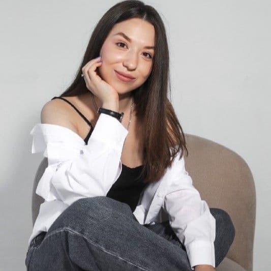 Alexandra Kostyan — Affiliate Manager, Royal Partners