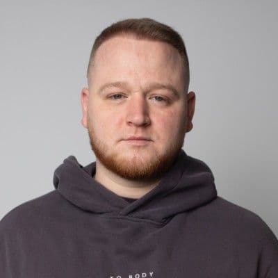 Denis Korevko — Chief Executive Officer (CEO ), Serious.Partners