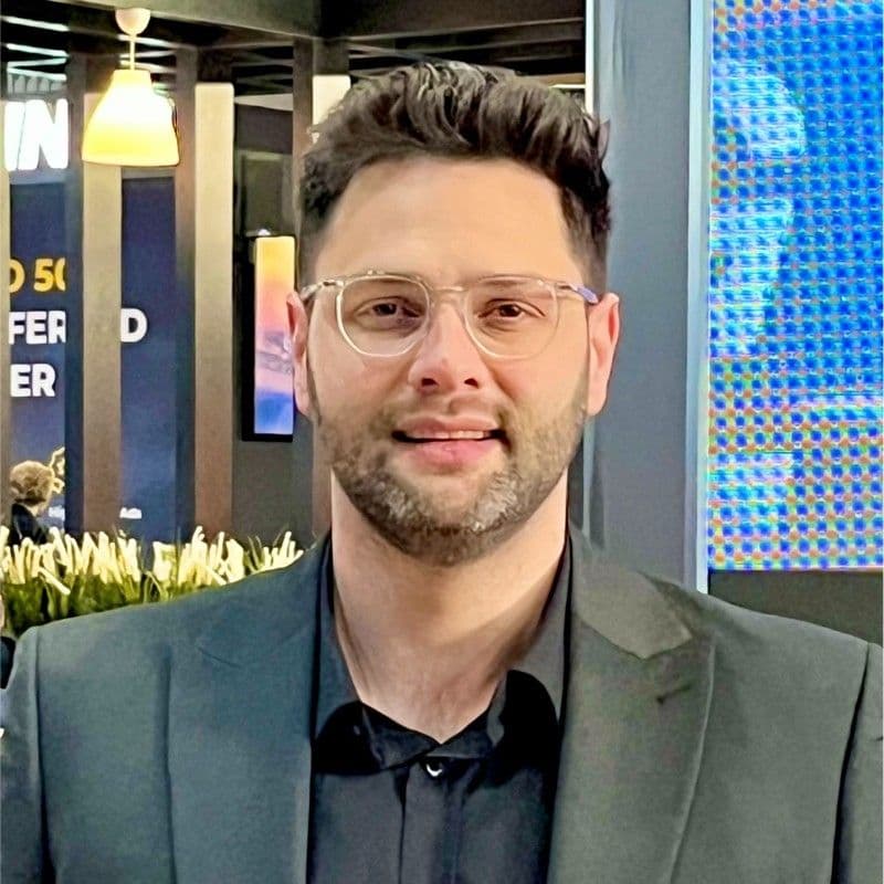 Eitan Mencer — Senior Account Manager, 2RBO Affiliates