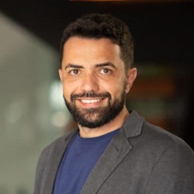 Juliano Fontes — Chief Executive Officer (CEO), Founder, Appost Oficial