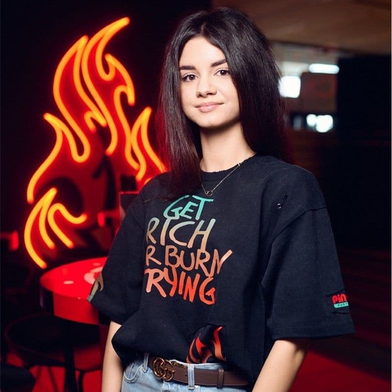 Karina Zakharchenko — Affiliate Team Lead, Velvet Partners