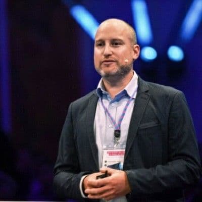 Lorien Gamaroff — Chief Executive Officer (CEO), Co-Founder, Centbee