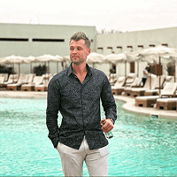 Mark Yanovskiy — Chief Executive Officer (CEO), Glory Team