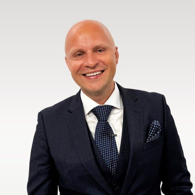 Max Kerry — Founder, Owner, LicenseGentlemen