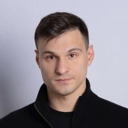 Oleksandr Makedonskyi — Chief Executive Officer (CEO), Triangles
